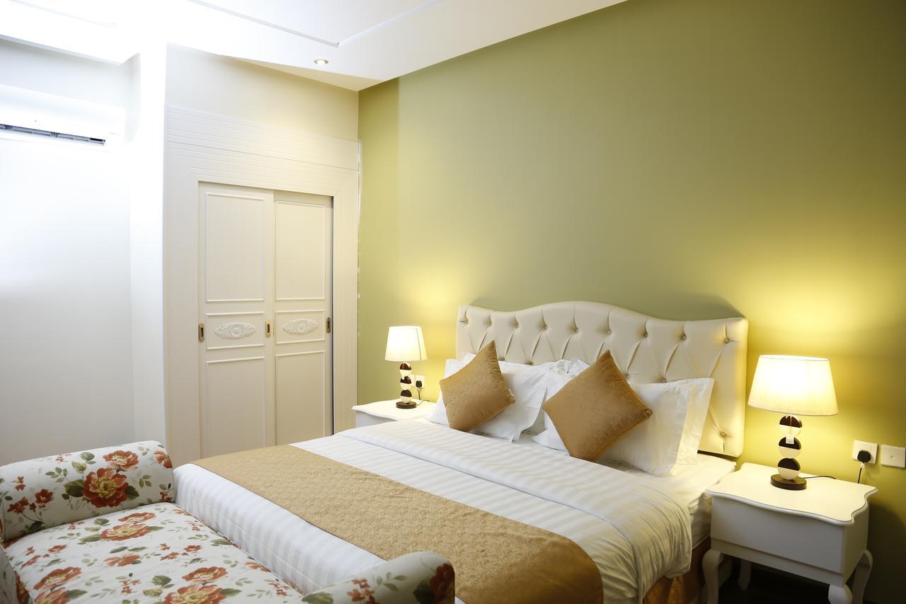 Flora Hotel Suite 2 فلورا2 للشقق المخدومة Riyadh Bagian luar foto