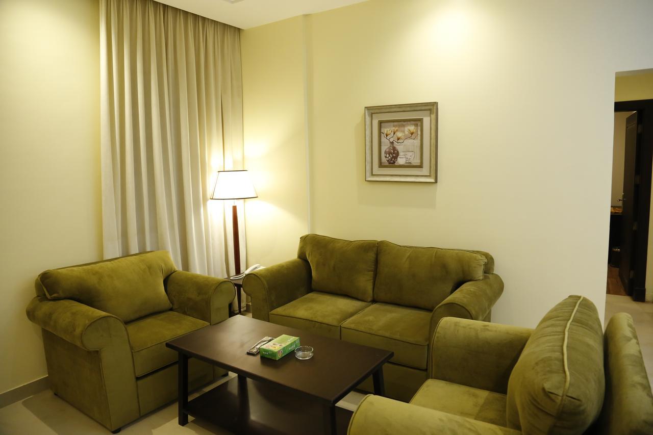 Flora Hotel Suite 2 فلورا2 للشقق المخدومة Riyadh Bagian luar foto