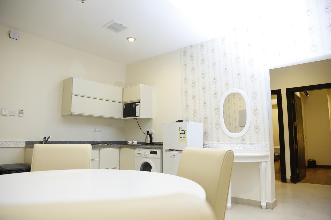 Flora Hotel Suite 2 فلورا2 للشقق المخدومة Riyadh Bagian luar foto